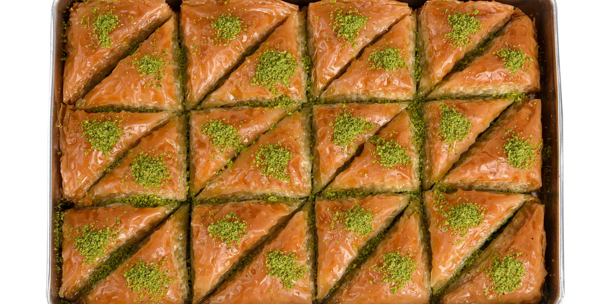 Turkish Bakery Near Pike Place Market: Halal Pastries, Pide & Baklava in Seattle