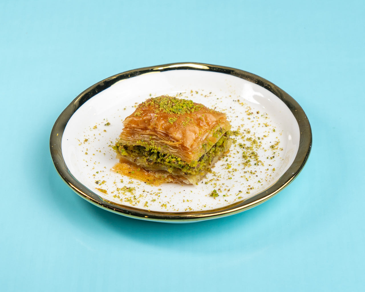Miss cafe speciall baklawa with pistachio