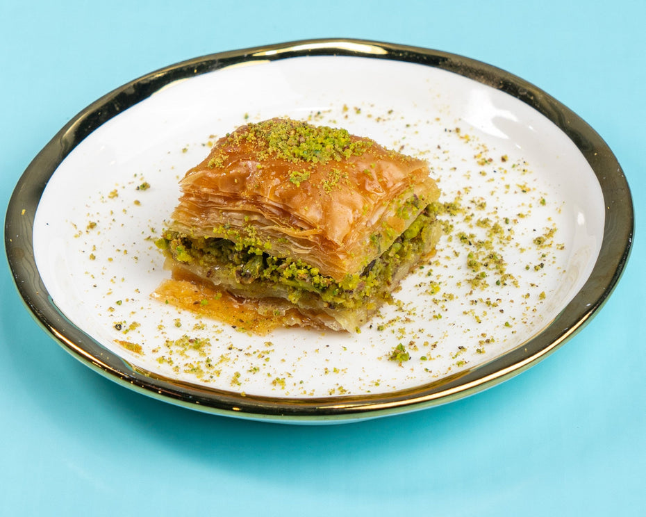 Miss cafe speciall baklawa with pistachio